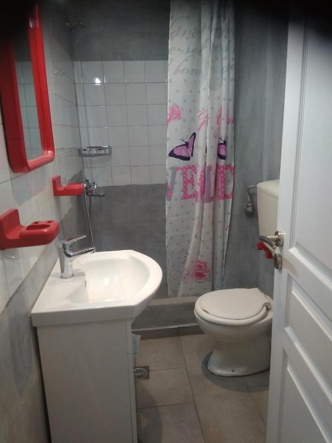 32кв.м 1, 1 баня Апартамент
 в Паграти Атина Екстериор снимка