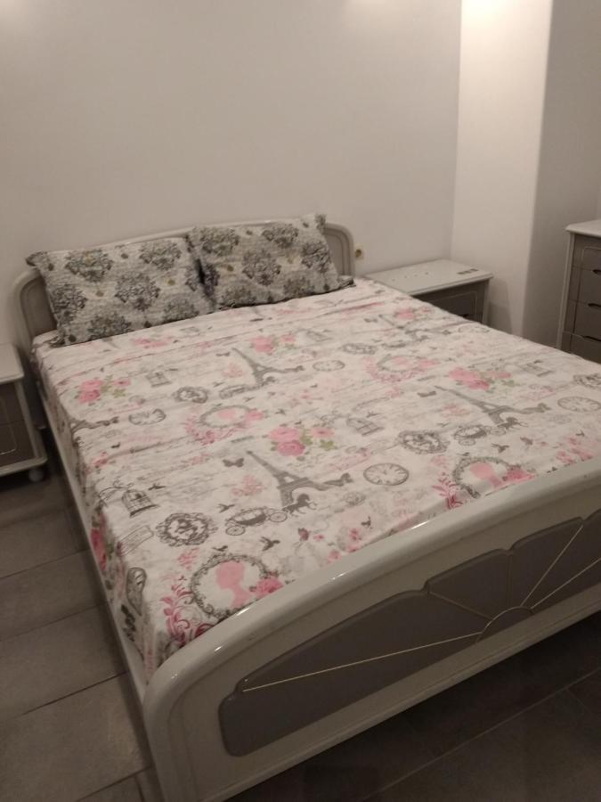 32кв.м 1, 1 баня Апартамент
 в Паграти Атина Екстериор снимка